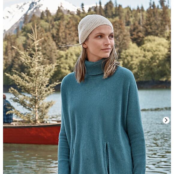 Garnet Hill Oversized Turtleneck Sweater Size M Merino Wool Cashmere QuietLuxury - Picture 10 of 16